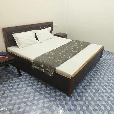Anand Hotel Inn Prayagraj Exterior photo