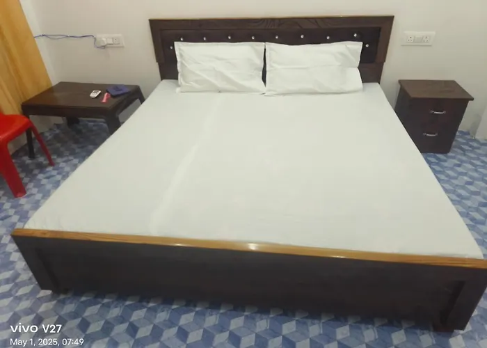 Anand Hotel Inn