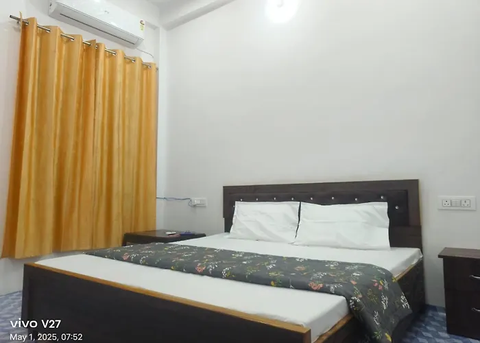 Anand Hotel Inn