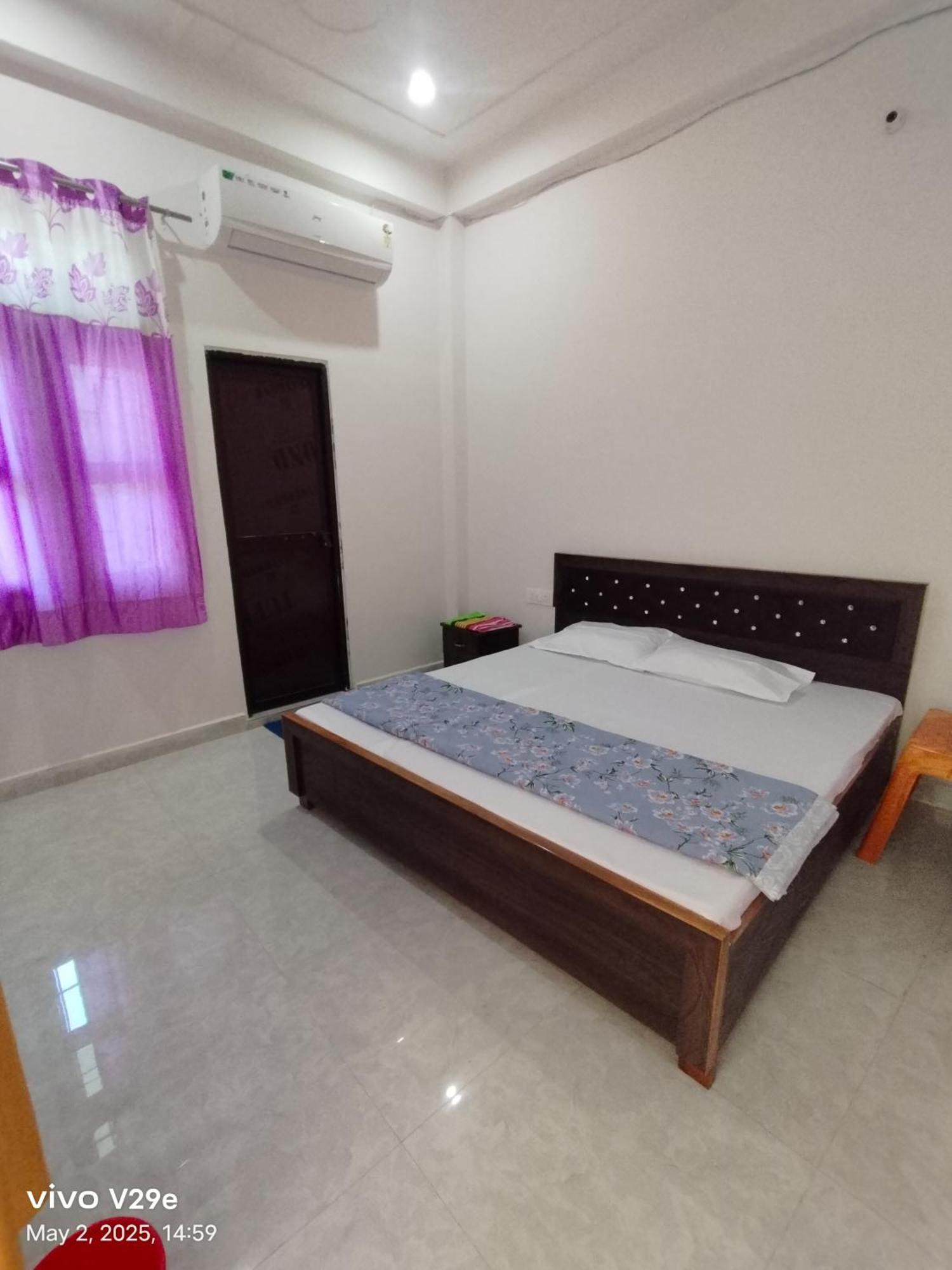 Homestay Anand